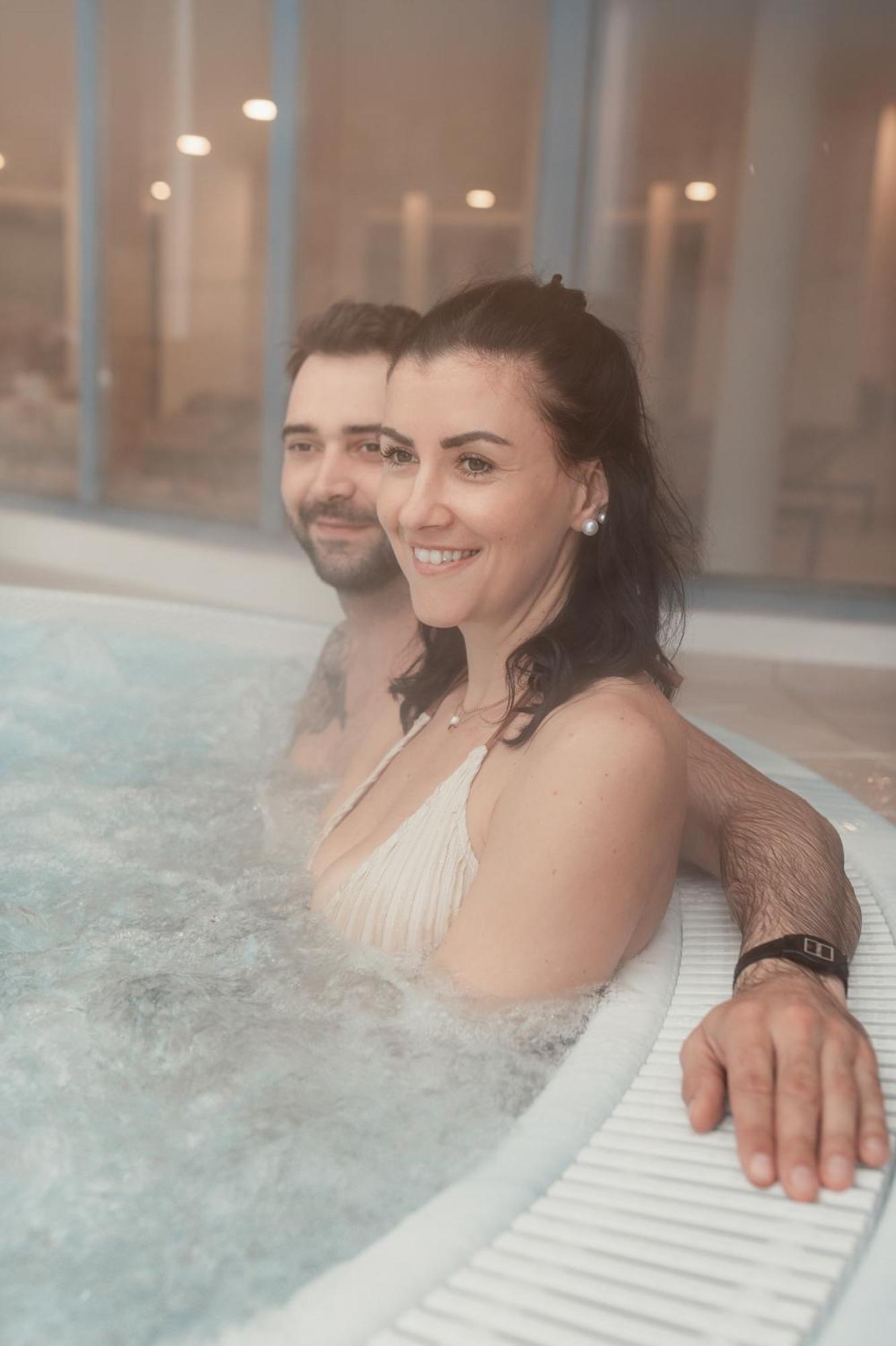 Hotel Kowald Loipersdorf Лойперсдорф бай Фюрстенфелд Екстериор снимка